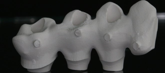 USINAGE DE ZIRCONE TENDRE Y-TZP    
