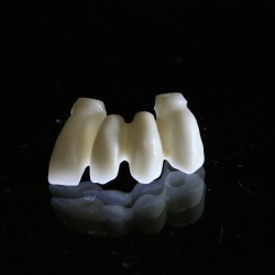 Armature zircone sintherisée